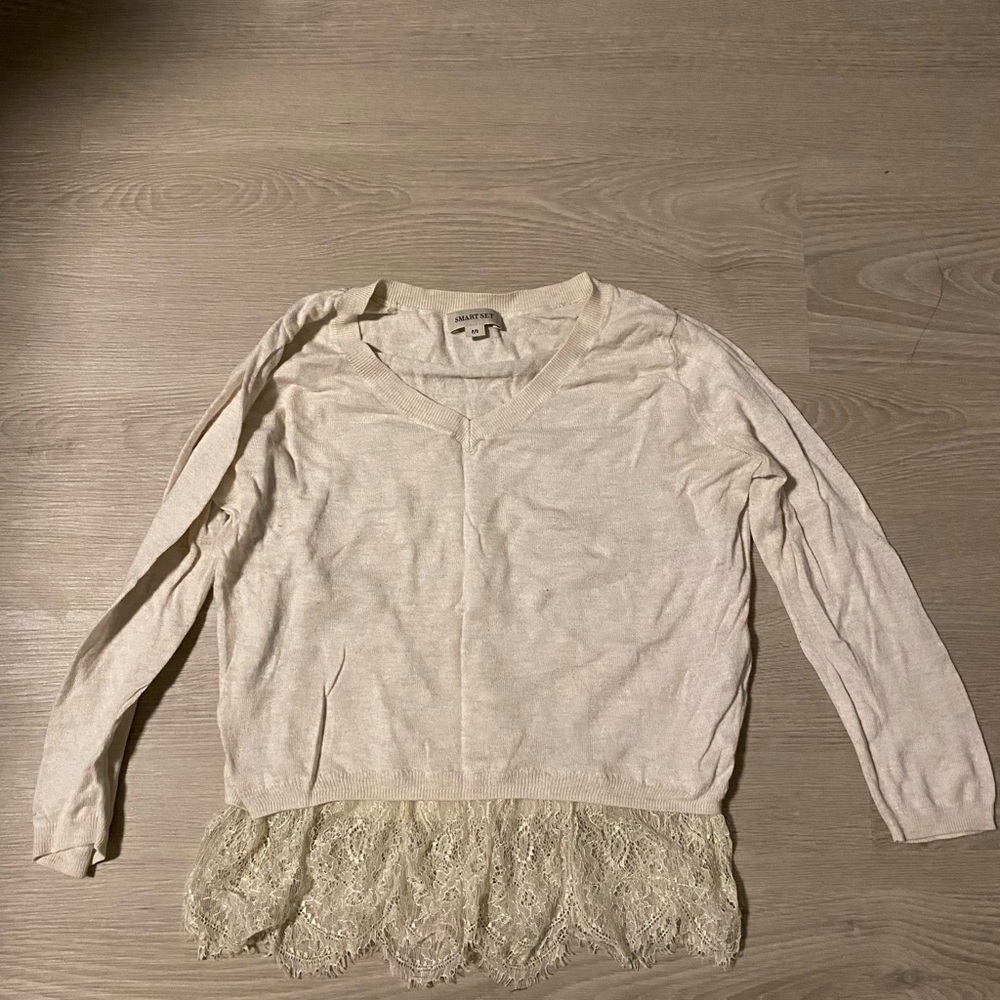 Smart Set Cream V-Neck Sweater with Lace Detail